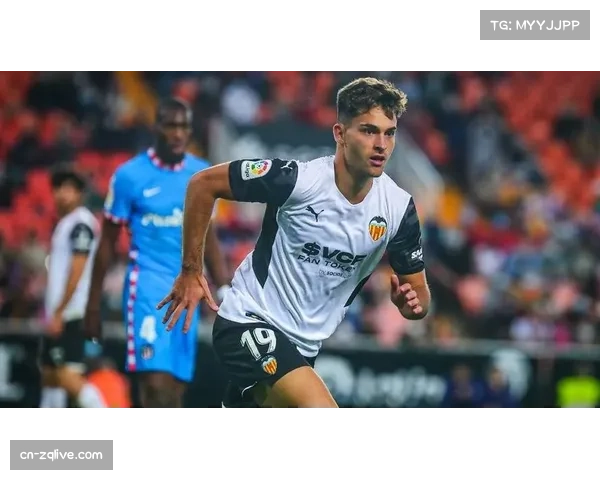 杜罗近三场斩获三球 瓦伦西亚锋线新锐崭露头角